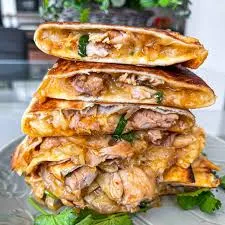 CHIPOTLE CHICKEN    QUESADILLAS